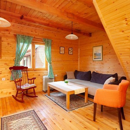 Family Lux Apartments Žabljak Kültér fotó