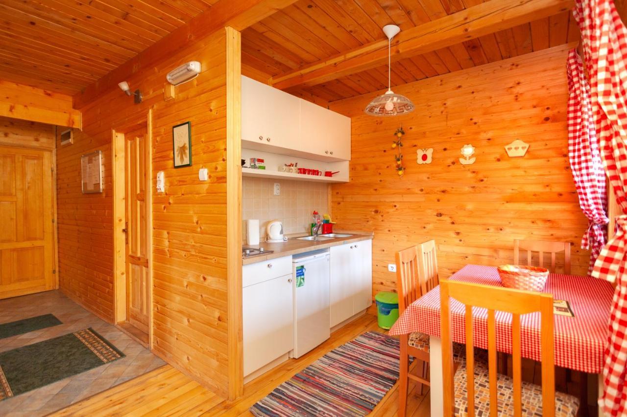 Family Lux Apartments Žabljak Kültér fotó
