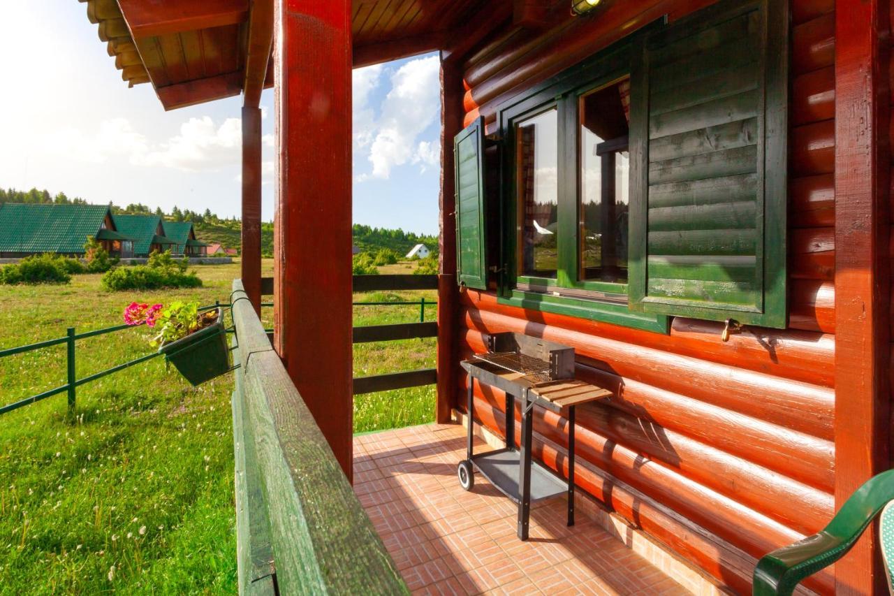 Family Lux Apartments Žabljak Kültér fotó